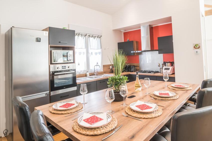 Viriat - Sublime Villa Felicidad - Proche Hypercentre - Parking - Terrasse - Wifi מראה חיצוני תמונה